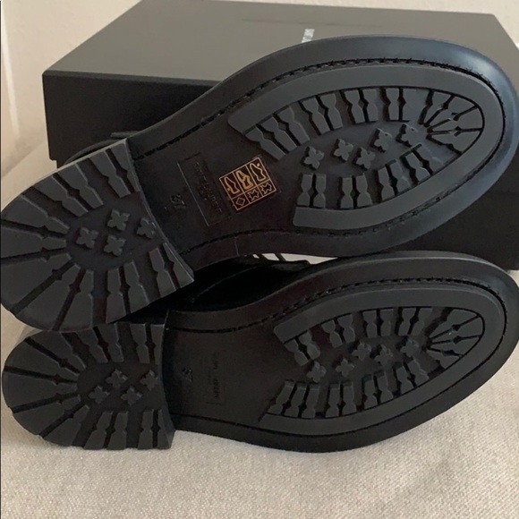 Saint Laurent Armu Ankle Leather Boots - Picture 14 of 16